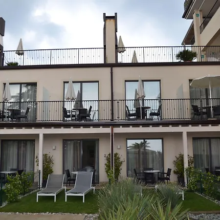 Villa Luisa Resort & Luxury Apartments-3